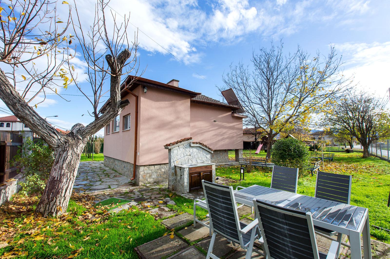 Еднофамилна къща - Оризари 2