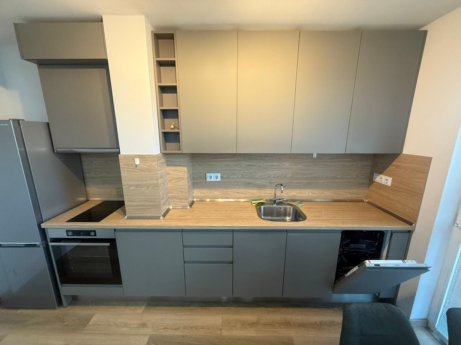 Ексклузивно! Обзаведен апартамент - до МОЛ ПЛАЗА 2