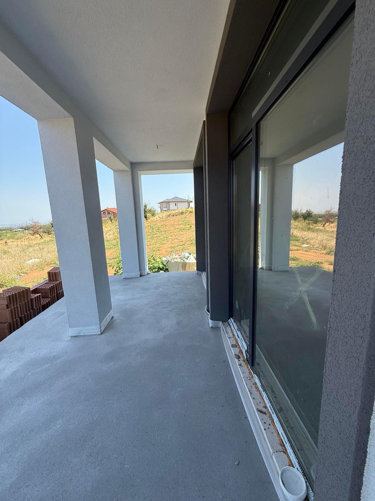 Пред АКТ 16! Двуетажна къща - село МАРКОВО 2