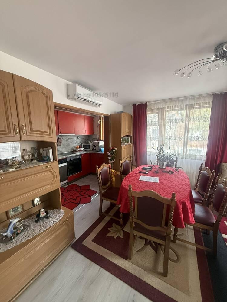 Къща за продажба! Село Брестовица