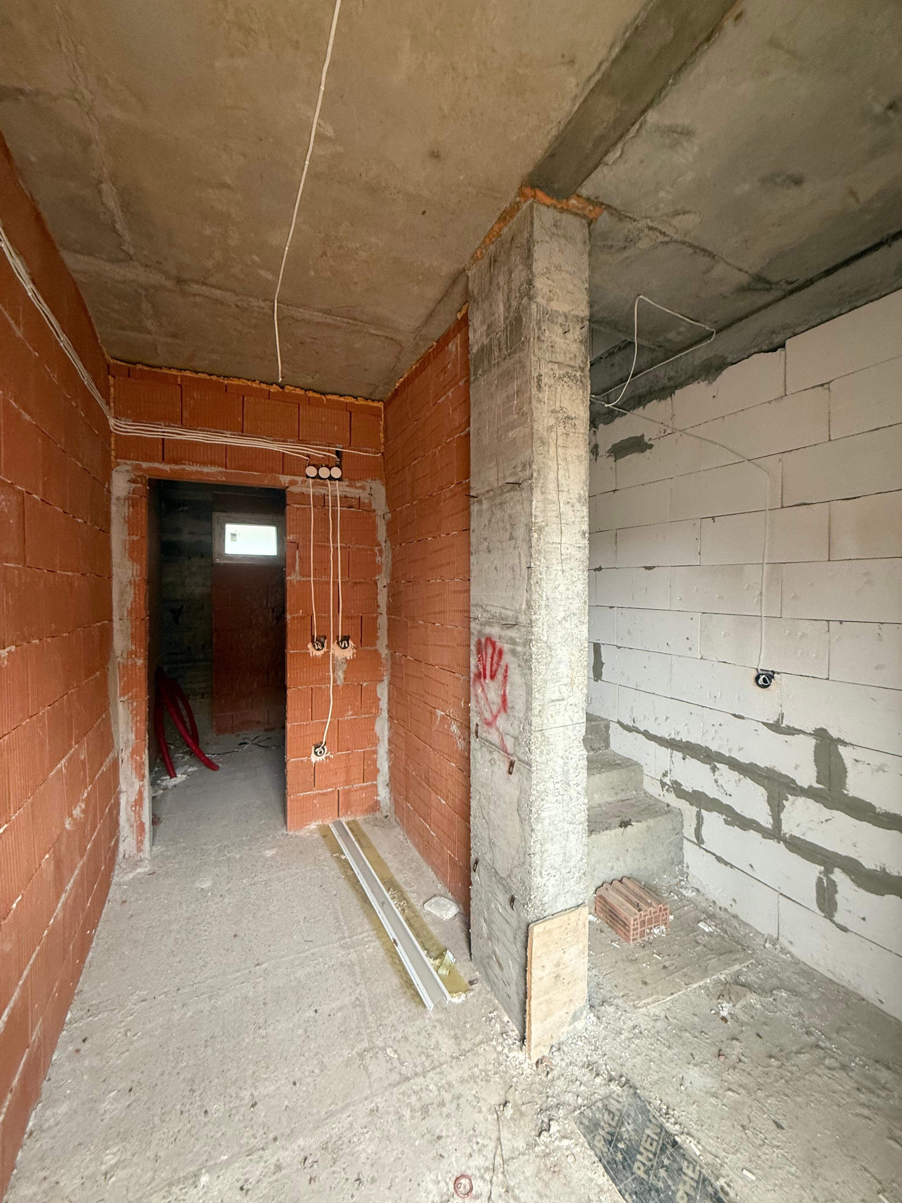 Къща за продажба в село Марково 3