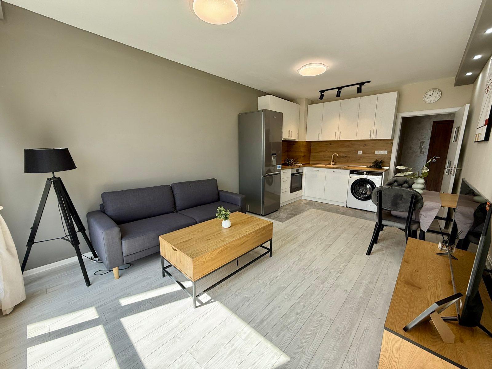 Двустаен обзаведен апартамент - кв. Южен 2