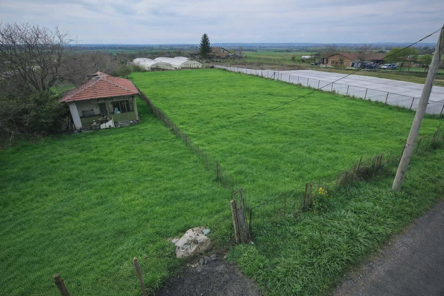 Ексклузивно! Къща с парцел - село Милево