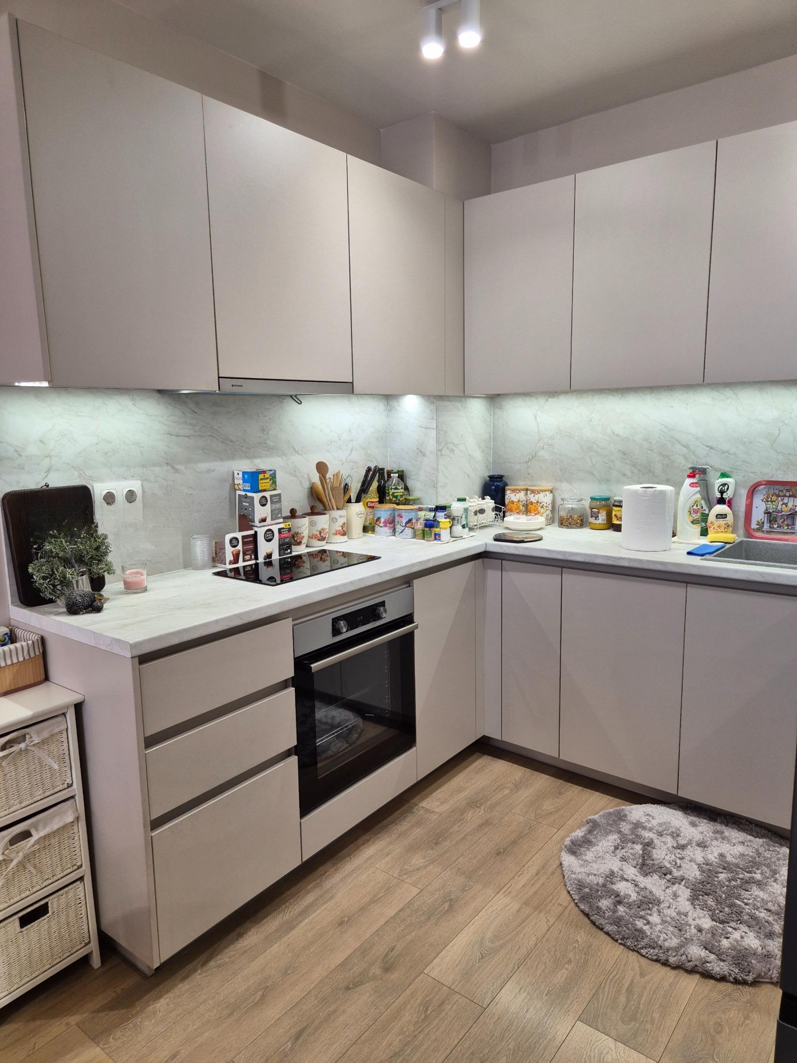 Двустаен обзаведен апартамент - ”Център” / ПАРКОМЯСТО В ЦЕНАТА 3