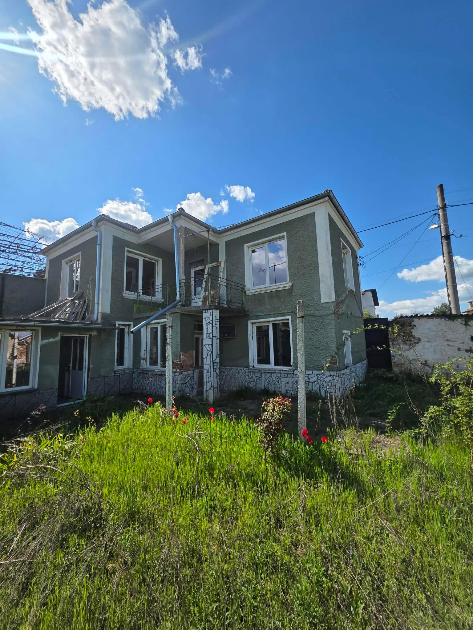 Къща за продажба село Червен