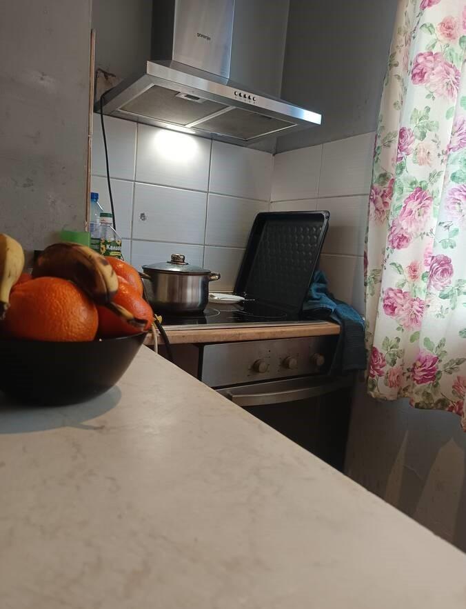 Тристаен обзаведен апартамент - кв. Гагарин 3