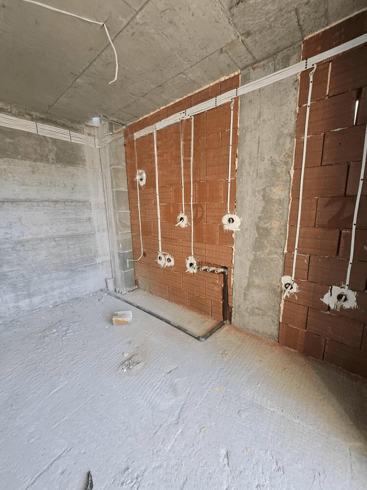 С АКТ 14! Двустаен в НОВА СГРАДА - кв. Христо Смирненски 2