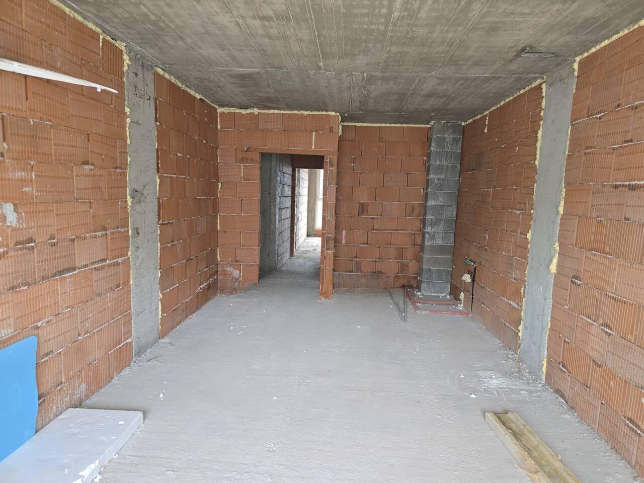 Нов двустаен апартамент с АКТ 14 - кв. Южен