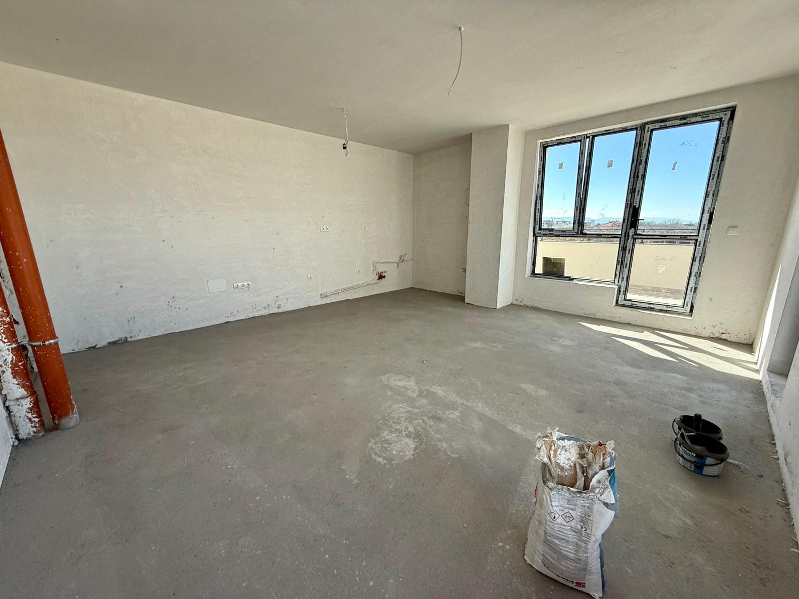 Елегантен тристаен апартамент с ДВЕ ПАРКОМЕСТА в нова сграда в кв. Остромила