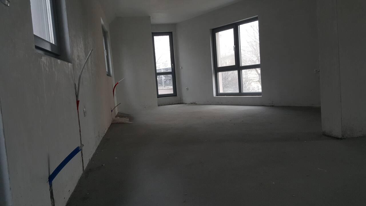 Тристаен апартамент - кв. Кършияка 3