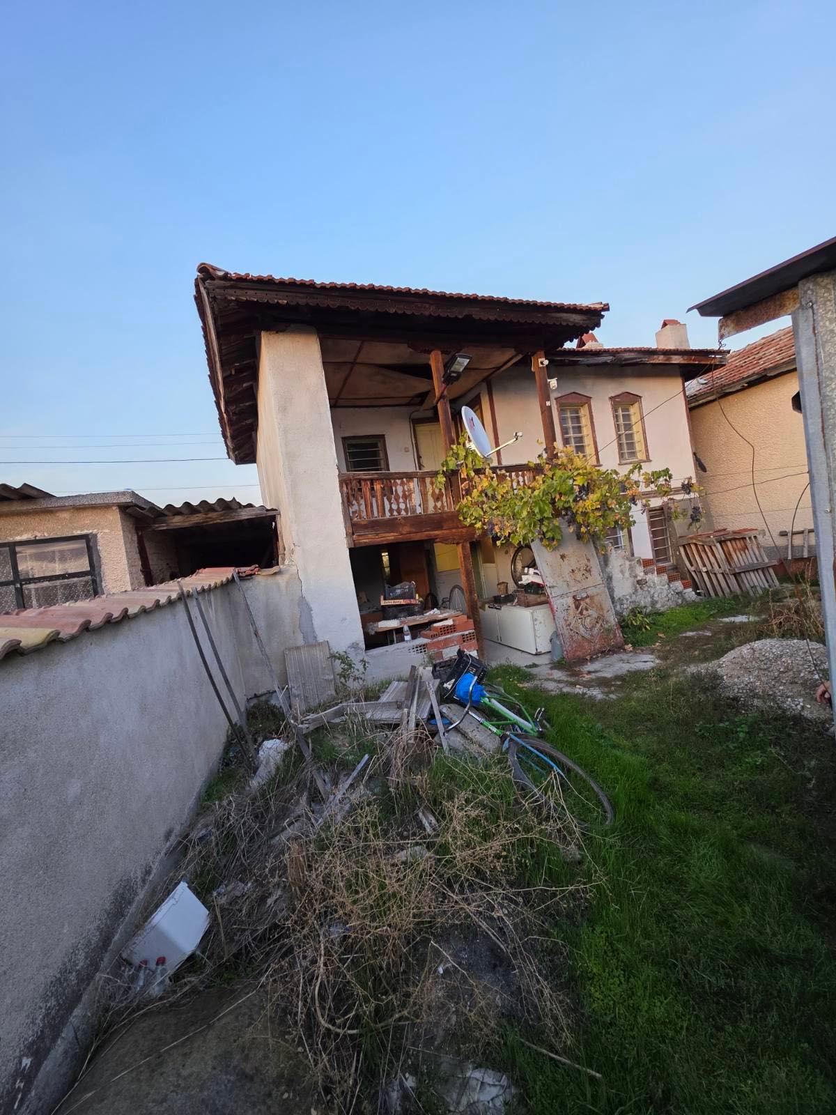 Ексклузивно! Къща в село Дълбок Извор, община Първомай 3