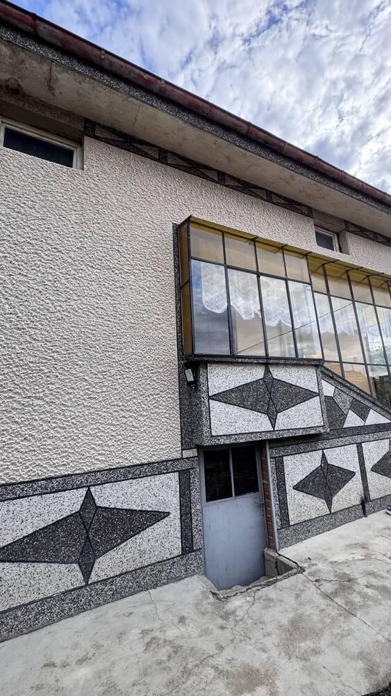  Къща с голям двор в с. Манолско Конаре - на 16 км от Пловдив 2