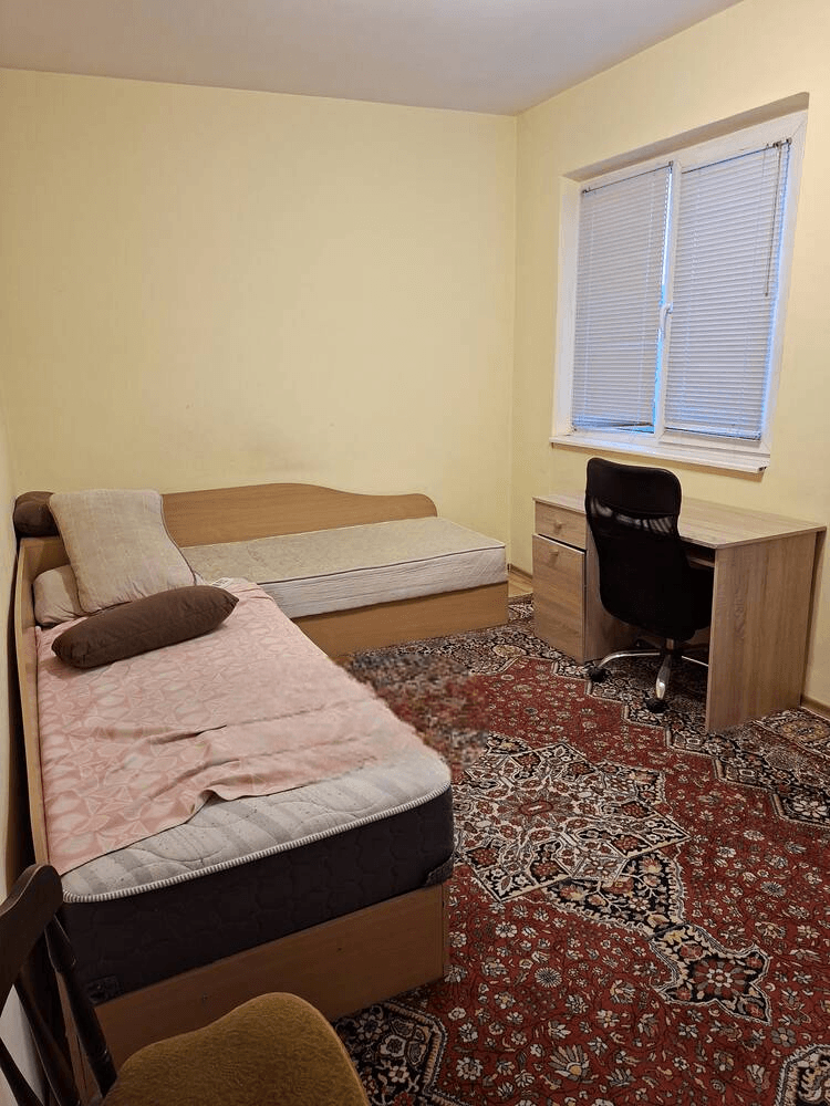 Тристаен апартамент - кв. Кючук Париж 3