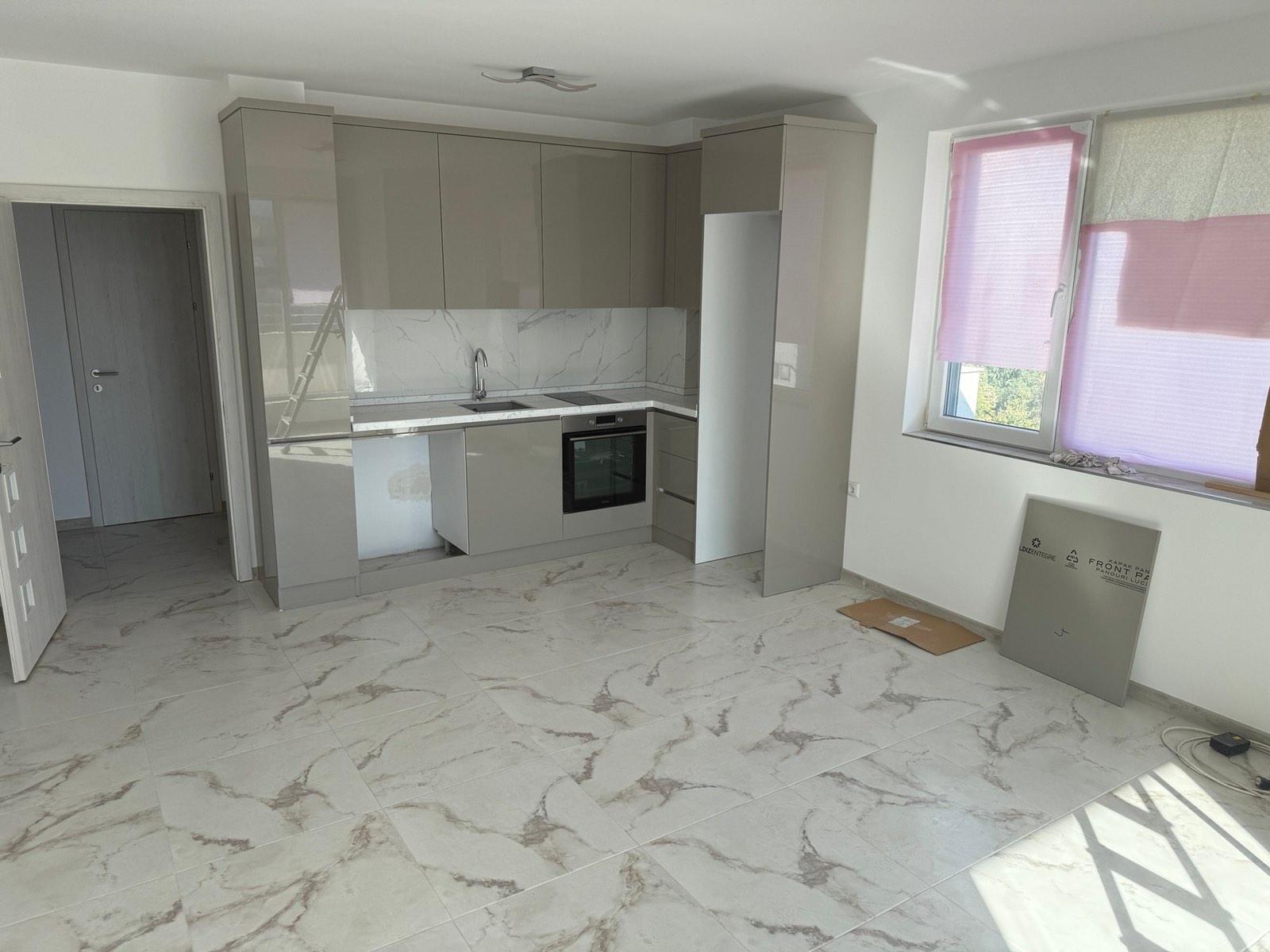  Двустаен южен апартамент с АКТ 16 - кв. Остромила