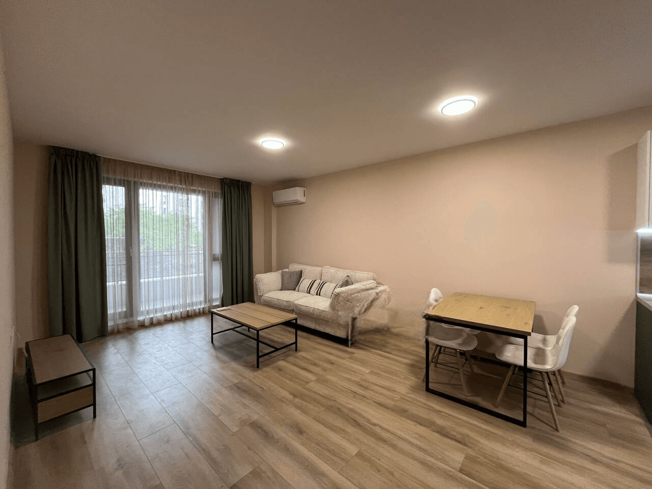 Двустаен обзаведен с АКТ 16 - кв. Христо Смирненски 3