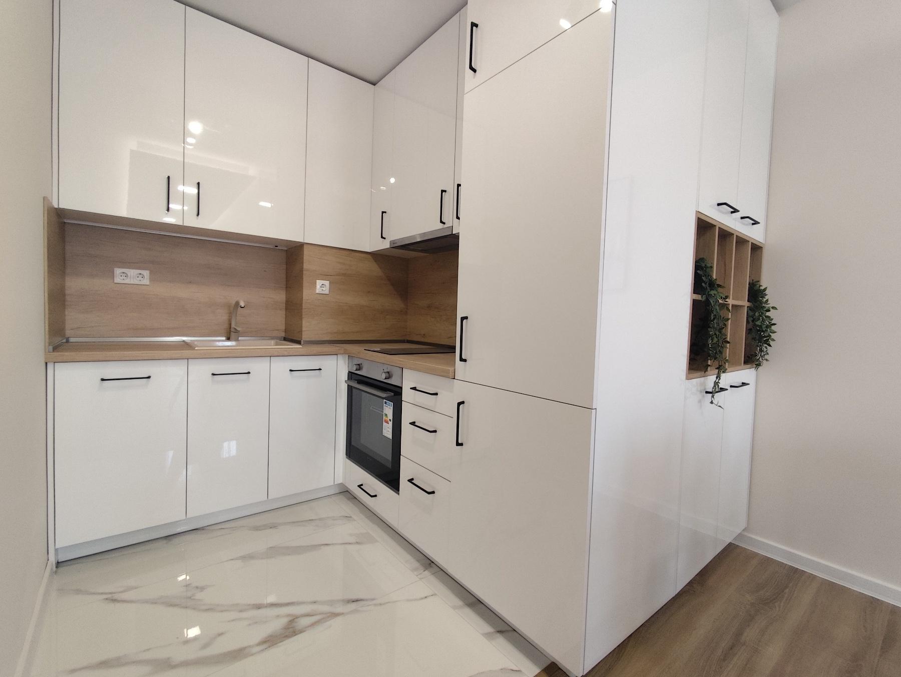 Двустаен обзаведен апартамент - кв. Остромила