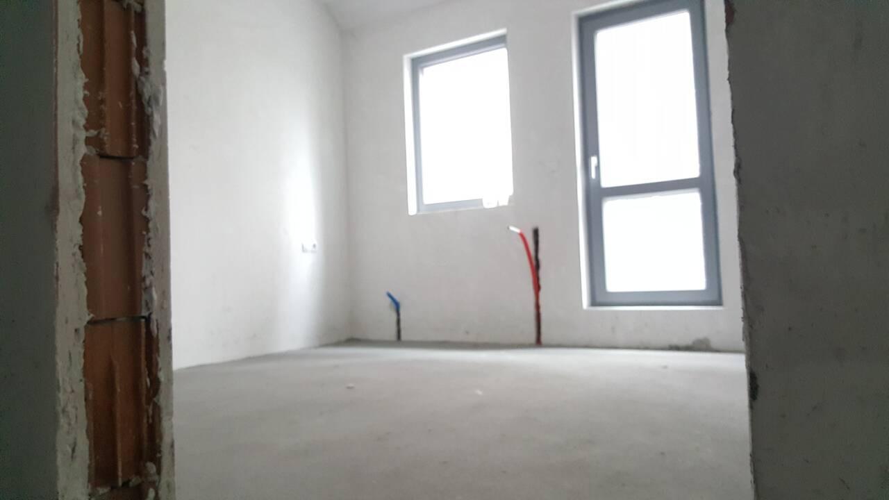 Тристаен апартамент - кв. Кършияка