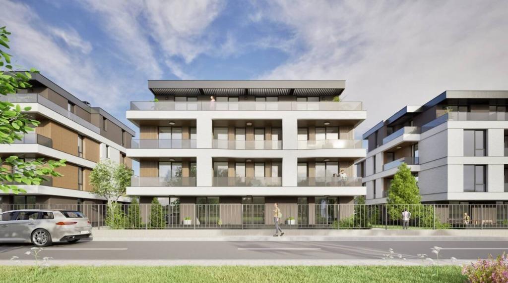 Тристаен апартамент - кв. Остромила / МАЛКА СГРАДА