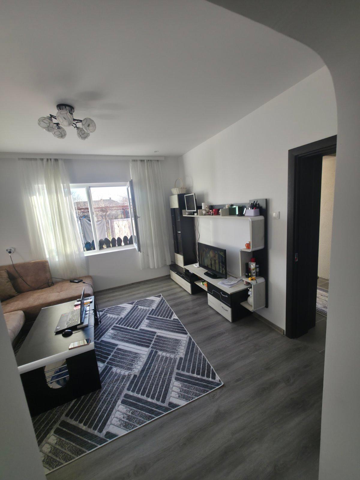 Ексклузивно! Къща готова за нанасяне - село Черна Гора / община Чирпан 3