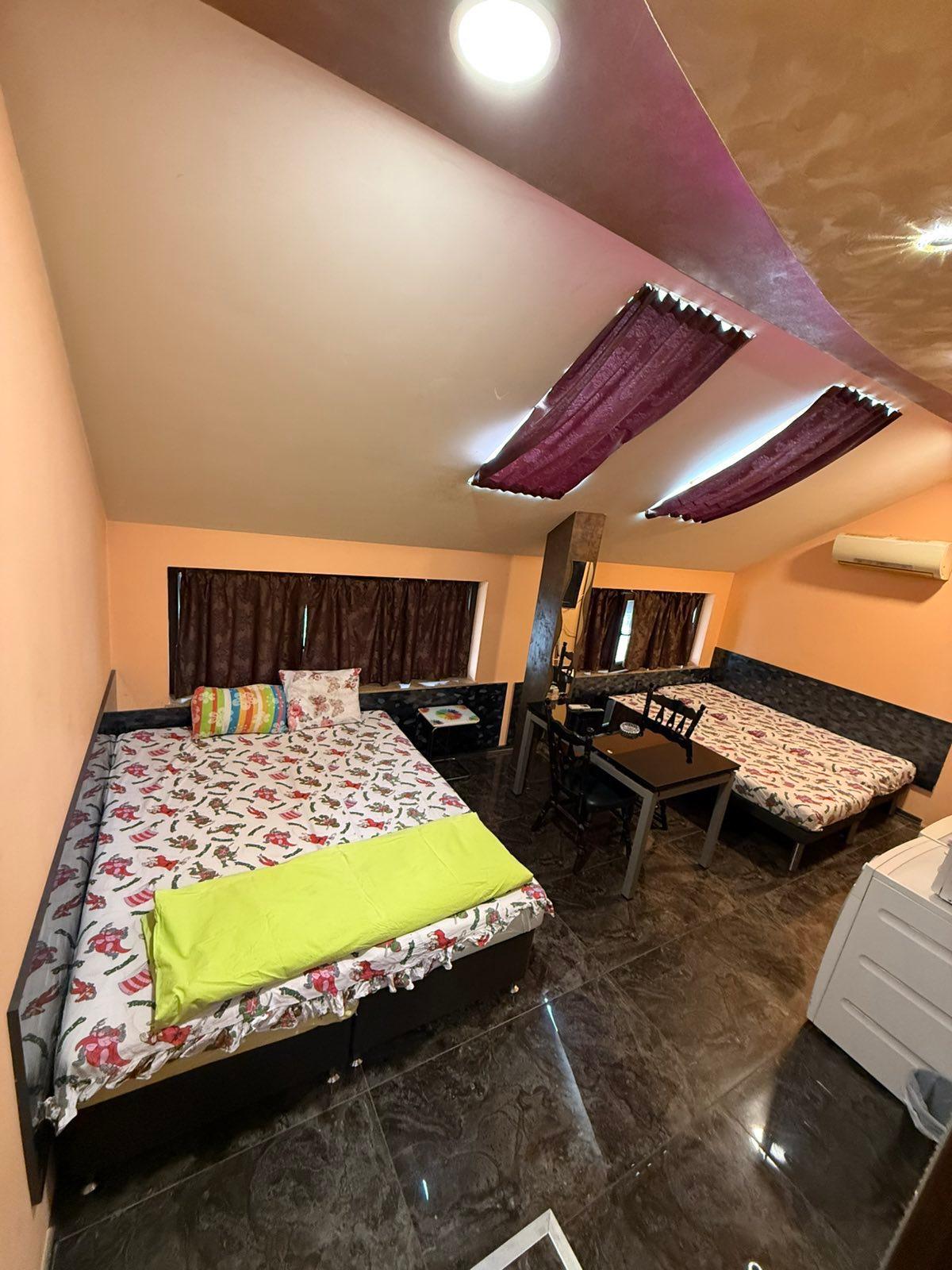 МАЛКА СГРАДА / Едностаен ОБЗАВЕДЕН апартамент кв. Кършияка 3