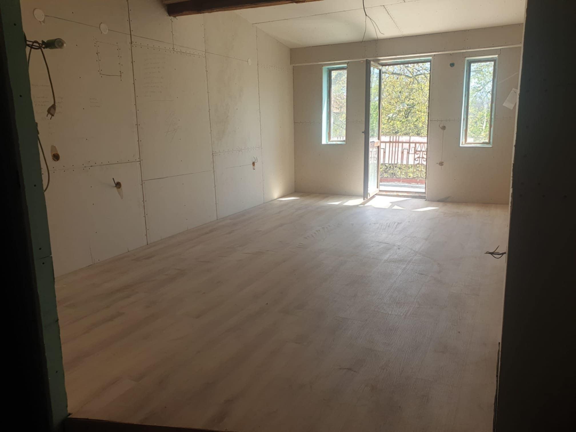 Етаж от къща - ”Център”, Пловдив