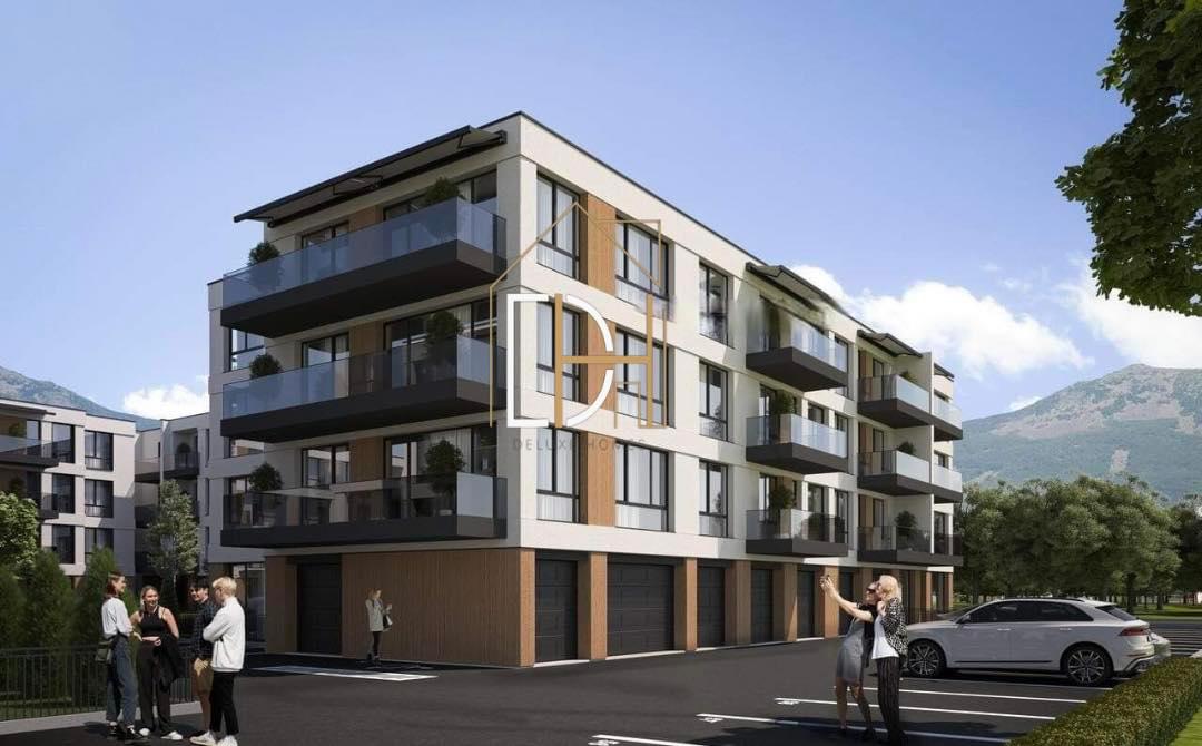 Тристаен апартамент кв. Остромила