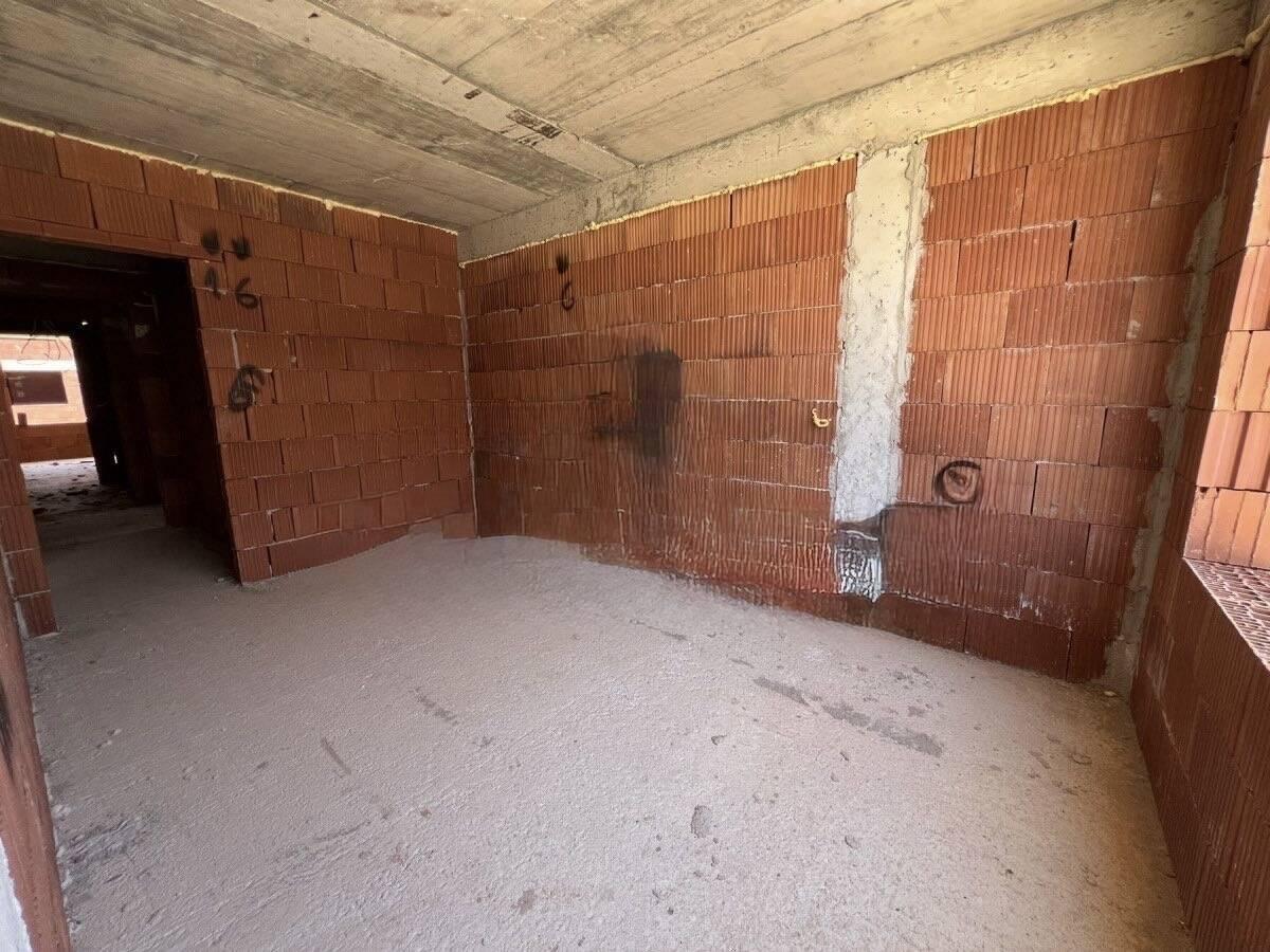 ПРЕД АКТ 15! Двустаен апартамент - кв. Остромила 3