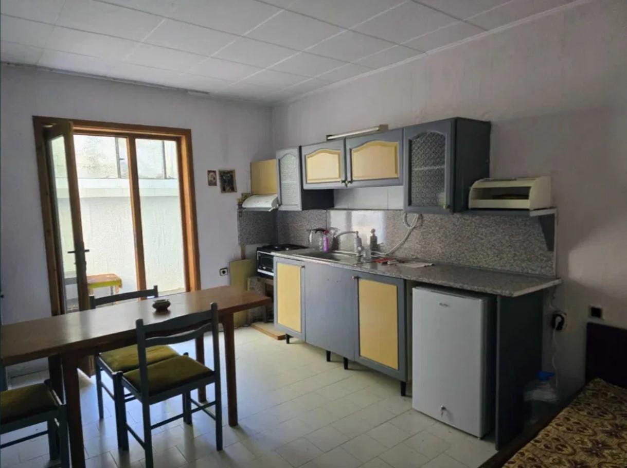 Къща в Нареченски бани 3