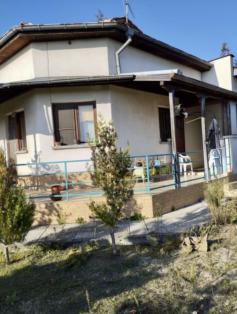 Къща за продажба - село Маноле