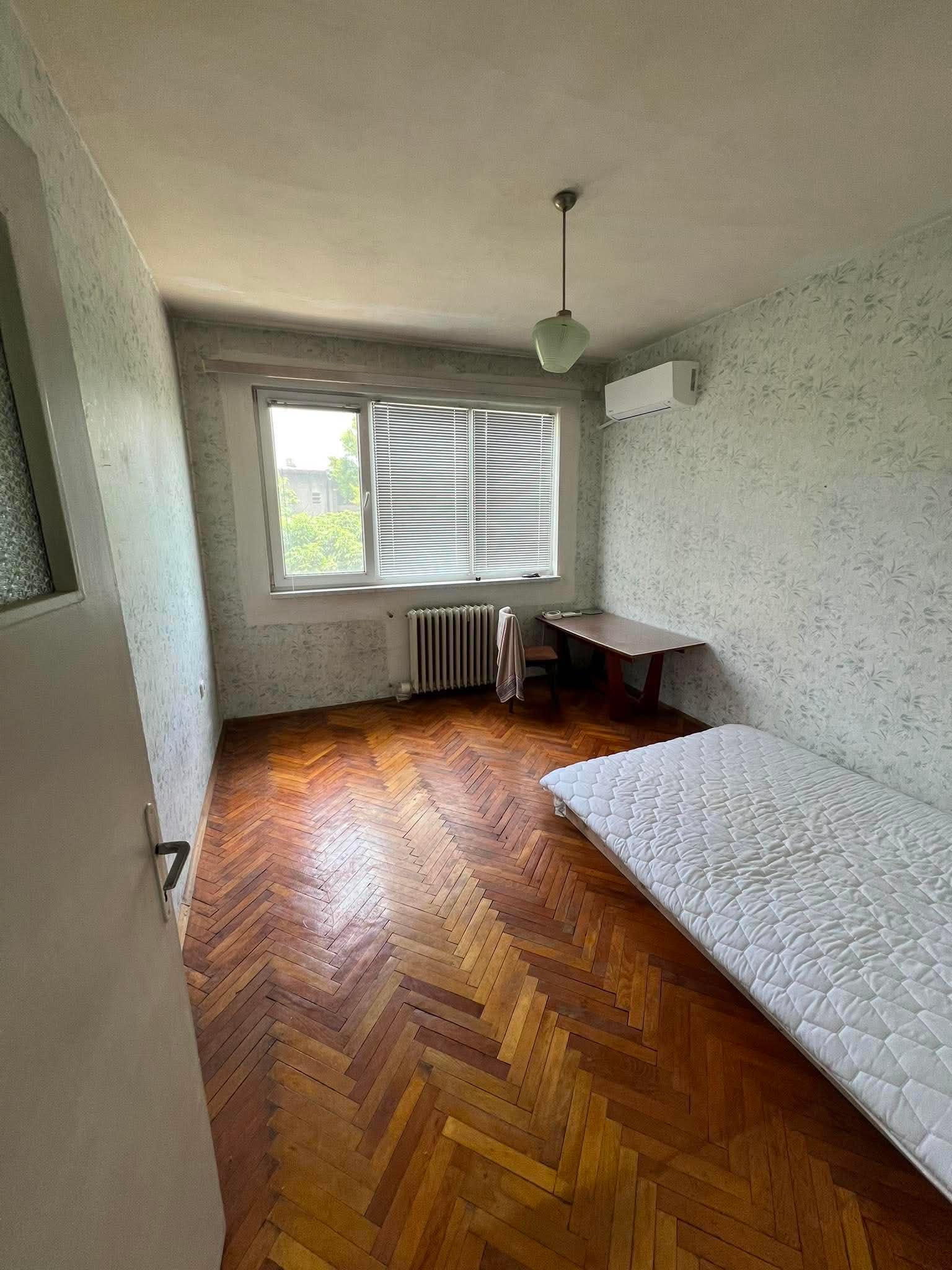 Тристаен апартамент - кв. Каменица 1 2
