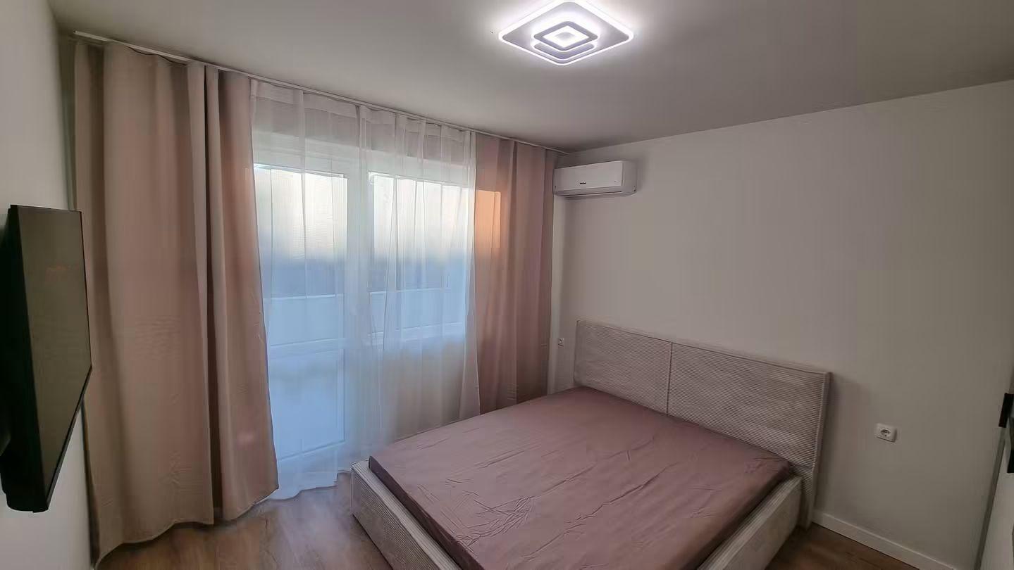 Тристаен обзаведен апартамент - кв. Кършияка 3